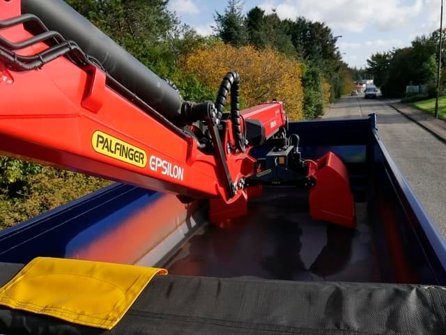 Tipper hire lorry